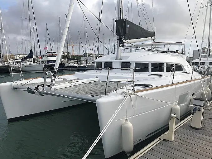 Lagoon 380