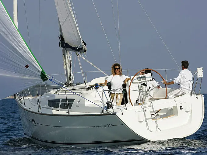 Sun Odyssey 32i