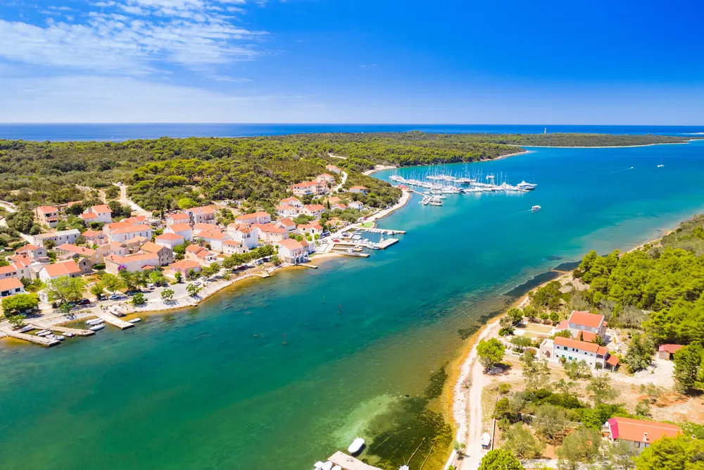 Îles Pakleni – Île de Korcula (Vela Luka 12NM)