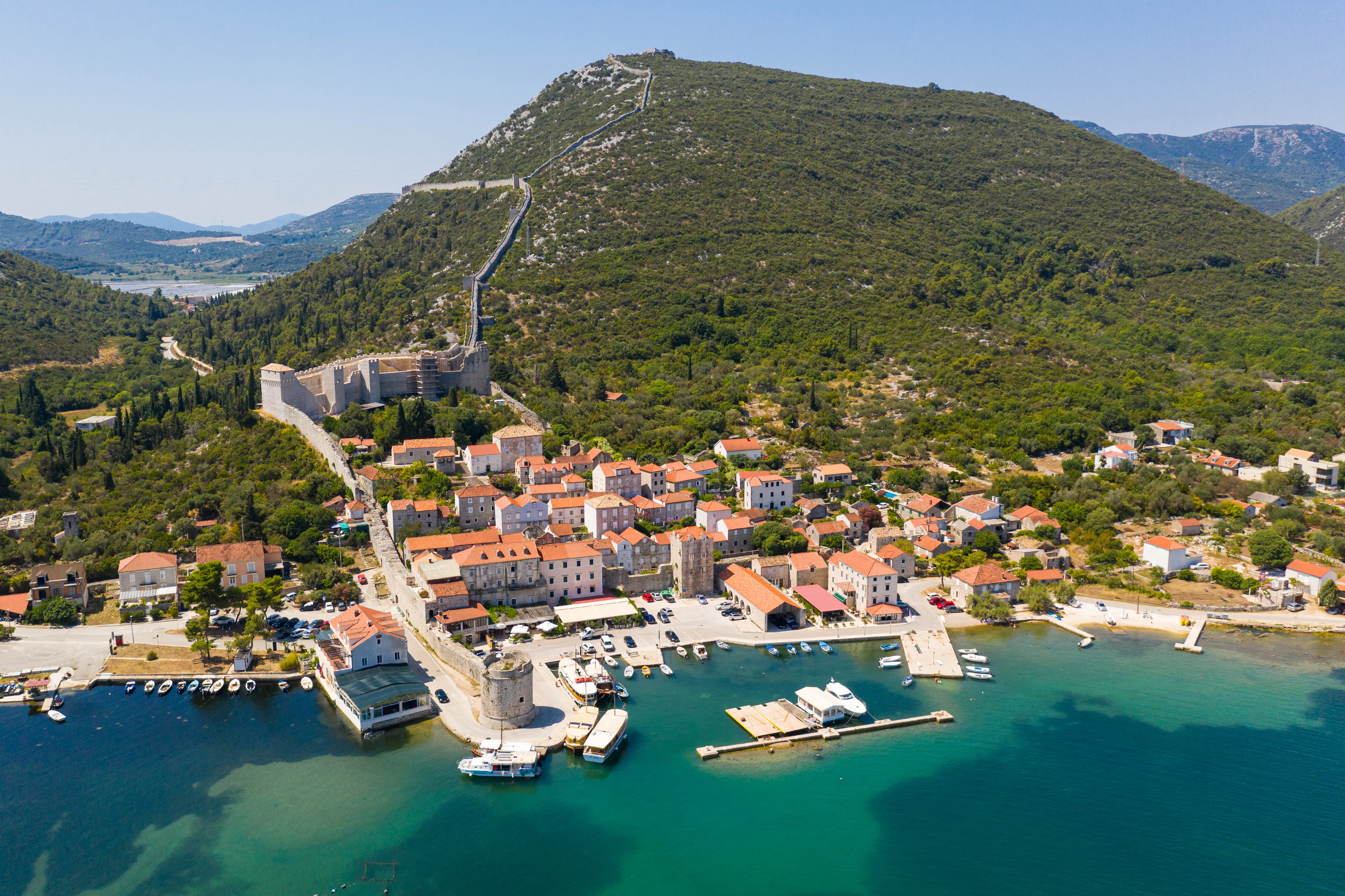 Bormes les Mimosas aux Îles d'Hyères (13 mn)